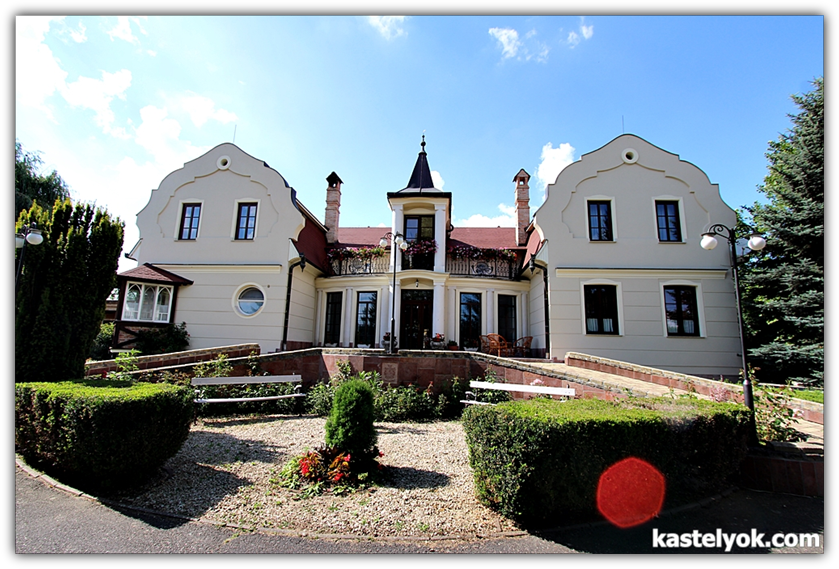 KASTELYOK.COM - Dudits-kastély, Sobor