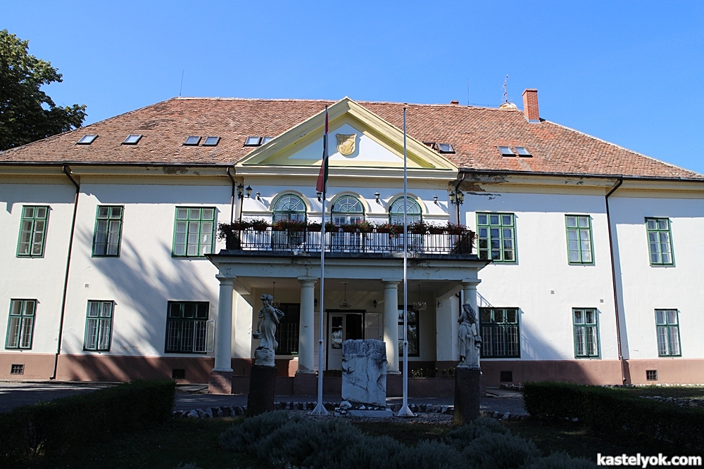Jankovich-Bésán kastély - Somogygeszti Jankovich-Bésán kastély - Somogygeszti - KASTELYOK.COM