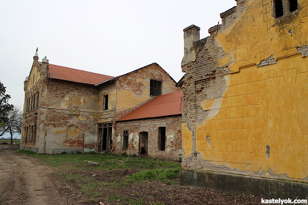 Batthyány-Geist-vadászkastély - Kondoros Batthyány-Geist-vadászkastély - Kondoros - KASTELYOK.COM