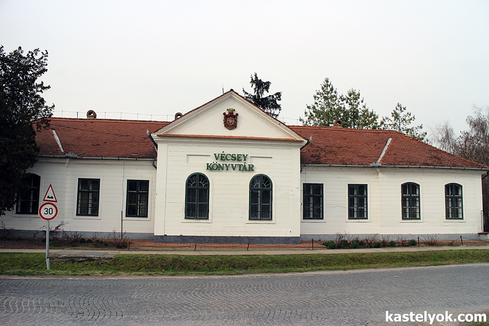 Vécsey-kastély - Solt Vécsey-kastély - Solt - KASTELYOK.COM