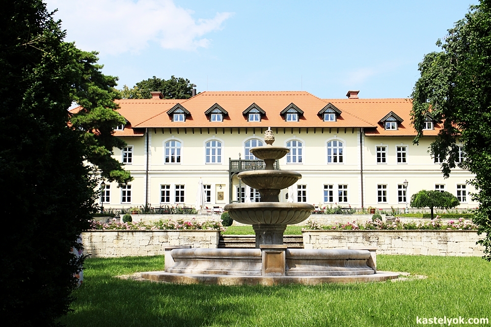Degenfeld-kastélyhotel - Tarcal Degenfeld-kastélyhotel - Tarcal - KASTELYOK.COM