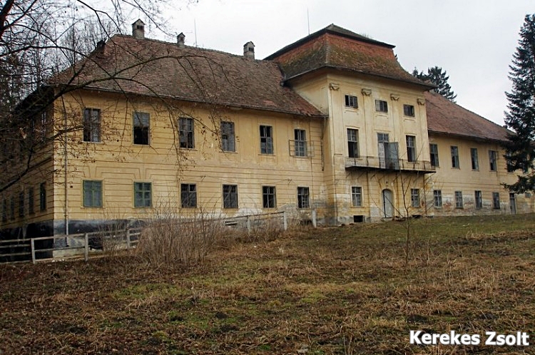 Brukenthal-kastély - Alsószombatfalva (Sâmbăta de Jos) Brukenthal-kastély - Alsószombatfalva (Sâmbăta de Jos) - KASTELYOK.COM