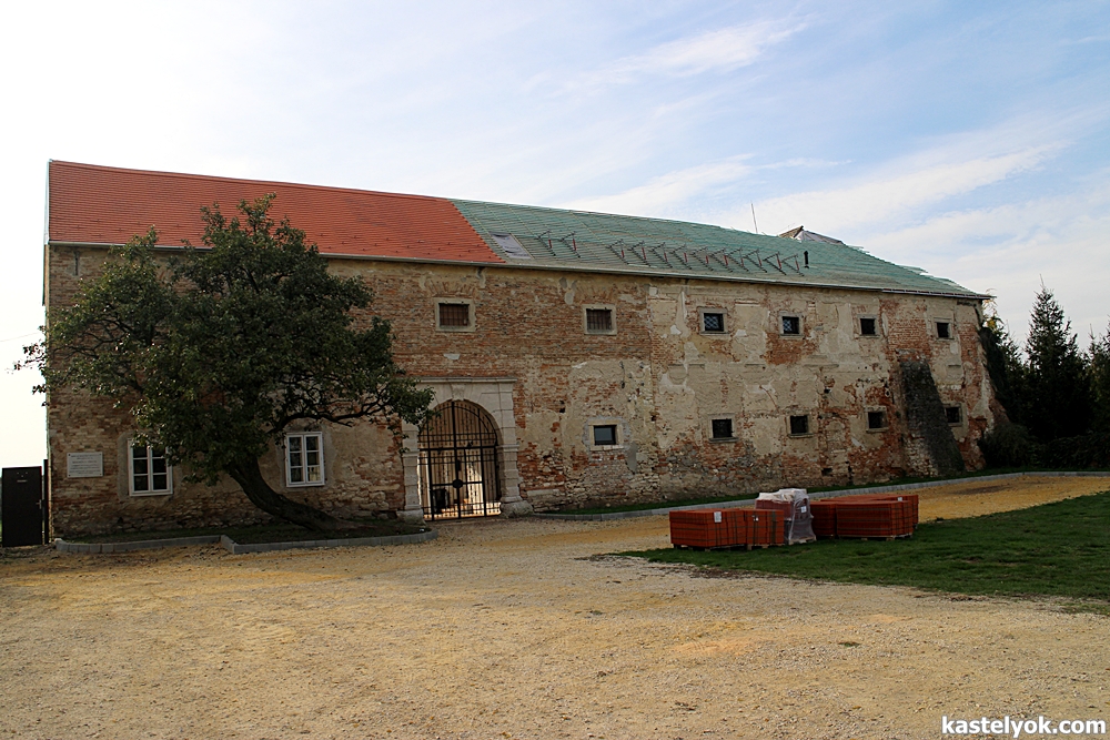 Széchenyi-kastély - Fertőszéplak Széchenyi-kastély - Fertőszéplak - KASTELYOK.COM