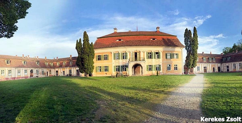 Brukenthal-kastély - Felek (Avrig) Brukenthal-kastély - Felek (Avrig) - KASTELYOK.COM