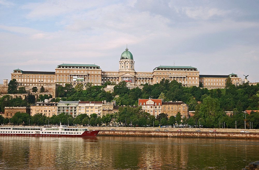 Budavári Palota - Budapest - KASTELYOK.COM