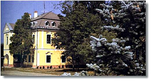 Simonyi-kastély - Szügy Simonyi-kastély - Szügy - KASTELYOK.COM