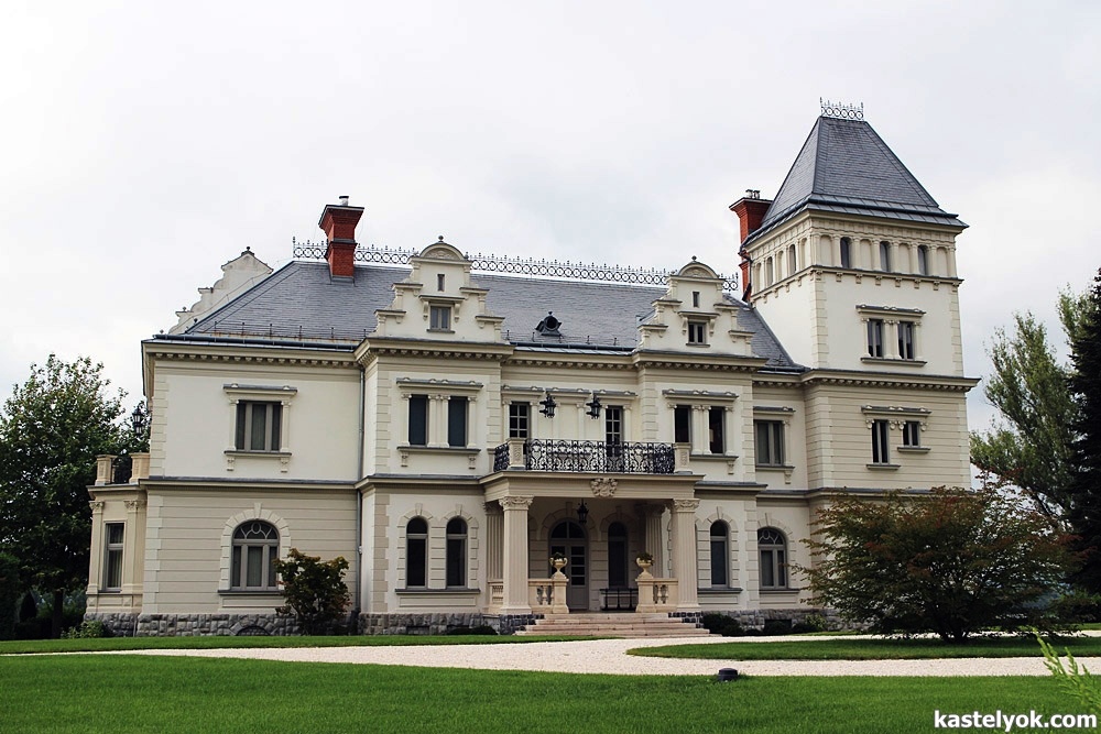 Dőry-kastély - Zebegény Dőry-kastély - Zebegény - KASTELYOK.COM