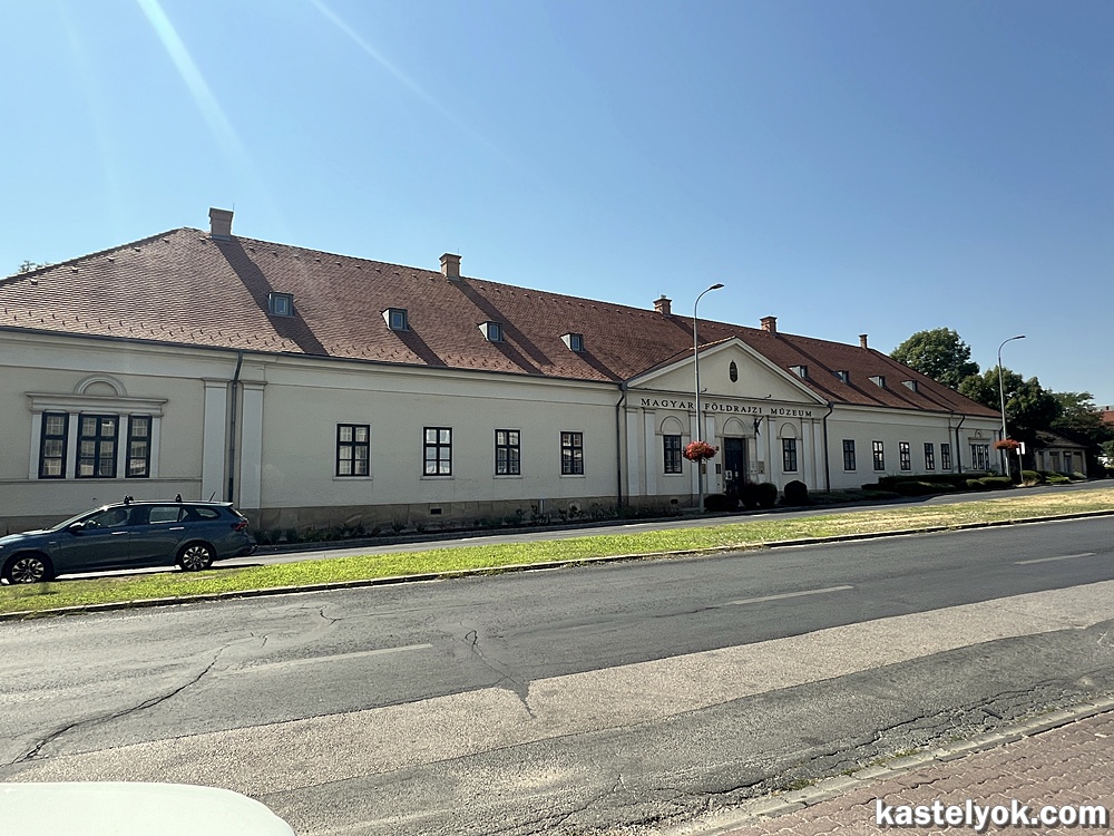 Wimpffen - Károlyi-kastély - Érd - KASTELYOK.COM